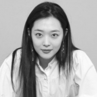 thumbnail - 故 설리 6주기, 여전한 그리움 속 친오빠는 ‘정치 게시물’ SNS 논란