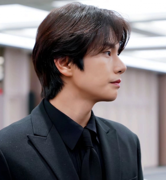 thumbnail - 이이경 사생활 논란 2차전 돌입 “영상 증거” 폭로와 50만원의 진실