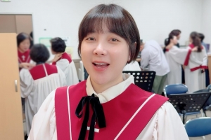 기사로 이동 - ‘이혼’ 서인영, 10kg 증가+성형 제거 후 달라진 얼굴 “꾸밈없이 살고 싶다”