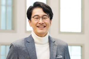 기사로 이동 - ‘300억 자산가설’ 김재원 “퇴직금 25억? 위로금 80만원”…KBS 떠나 교수됐다
