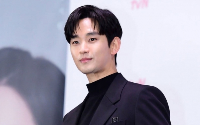 thumbnail - 김수현 “증거 0개” 폭로! 30일간 침묵 깬 ‘대국민 사기’ 전면전 thumbnail - 김수현 “증거 0개” 폭로! 30일간 침묵 깬 ‘대국민 사기’ 전면전