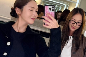 기사로 이동 - “예쁜 애 옆 더 예쁜 애”…제시카, 크리스탈 31세 생일 기념 ‘정자매’ 투샷