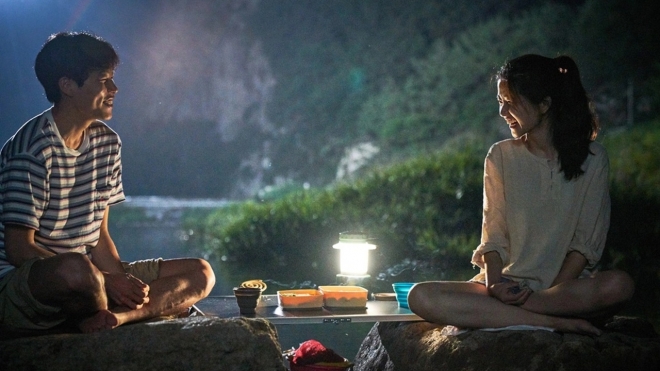 thumbnail - “찬바람 쌩쌩부는 출근길”스마트폰으로 지옥철 1시간 녹여줄 넷플릭스 영화들 thumbnail - “찬바람 쌩쌩부는 출근길”스마트폰으로 지옥철 1시간 녹여줄 넷플릭스 영화들