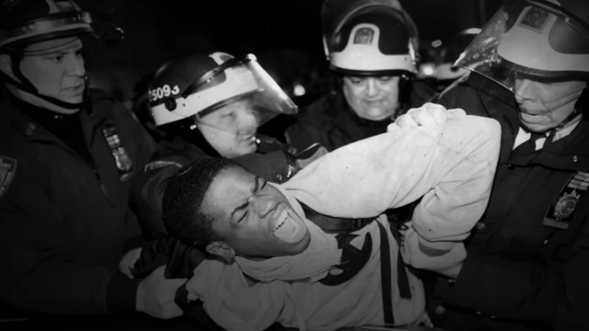 thumbnail - “노예제는 합법이다?”… 넷플릭스, 충격 폭로로 평점9점 찍었던 ‘이 다큐’ thumbnail - “노예제는 합법이다?”… 넷플릭스, 충격 폭로로 평점9점 찍었던 ‘이 다큐’