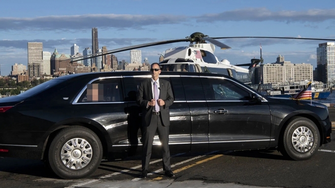 thumbnail - “화생방·지뢰도 거뜬”… APEC 트럼프 태우고 경주 누빈 ‘이 차’ 1대 가격은?