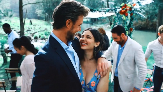 thumbnail - “이런 게 사람 사는 맛”… 쌀쌀한 가을밤, 따뜻한 ‘핫초코’같은 넷플릭스 영화 4편