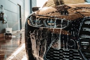 기사로 이동 - “카샴푸 떨어졌는데”… 셀프세차, 기름때 싹 빼주는 ‘이것’으로 가능할까?