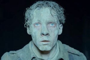 기사로 이동 - “휴전까지 딱 15분, ‘이상없다’는 보고서”… 2시간 내내 숨멎게 한 ‘이 영화’[와플릭스]