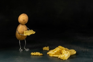 기사로 이동 - 잠 못 이루게 하는 ‘이 음식’…취침 전 꼭 피해야 할 4가지