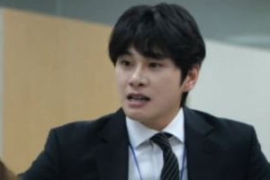 기사로 이동 - 이이경, 사생활 폭로자 A씨 마지막 글 “증거는 전부 진짜...두려워서 거짓 사과했다”