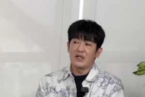 기사로 이동 - “어머니가 울고불고 난리”… 연봉 8천 대기업 때려치운 ‘이 배우’