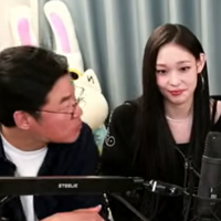 thumbnail - “부모님이랑 완전 절친”… 신세계 손녀가 폭로한 ‘이 사람’ 정체