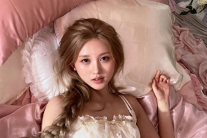 기사로 이동 - “인형 보다 더 인형같다”...‘숨멎’ 아이브 가을, 몽환적 비주얼에 전세계 팬들 감탄