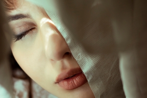 기사로 이동 - “오늘 밤에도 먹어야 하나..” ‘수면 해결책’ 멜라토닌, 매일 먹어도 안전할까