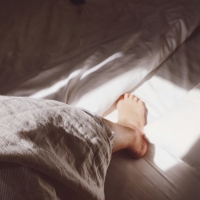 thumbnail - 발이 벗겨지는 ‘8가지 이유’, 전문가가 알려주는 원인별 해결법