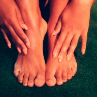 thumbnail - “또 재발하면 어떻하지?”...악화되기 쉬운 발톱무좀, ‘이 신호’ 보이면 회복 중