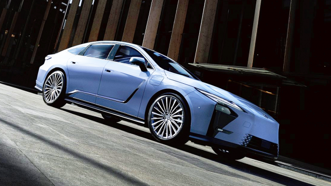 thumbnail - 폐차장 사장님도 혀 내두른 좀비 같은 생명력, 그 차의 비밀