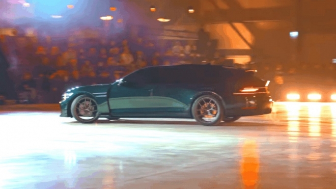 thumbnail - BMW, 벤츠도 이건 포기했다… 문 두짝 떼고 등장한 제네시스 ‘이 차’