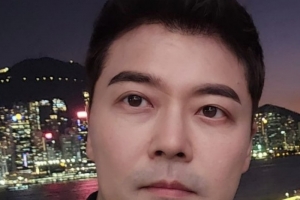 기사로 이동 - 가슴 찢어졌다더니… 전현무, 결별한 ‘이 사람’ 실명 방송서 언급