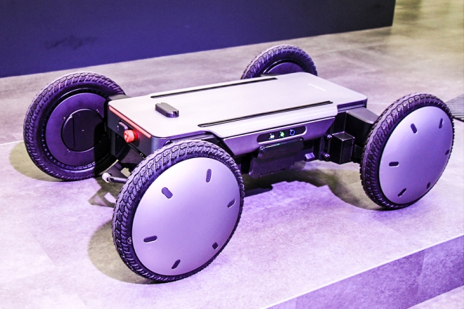 thumbnail - 바퀴 달린 인공지능이 배달까지… 현대차가 작정하고 만든 ‘이것’