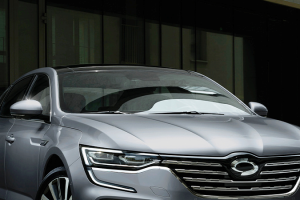 기사로 이동 - 아빠들 잠 못 이루겠네… SM6 단종 후 등장할 ‘이 차’의 정체