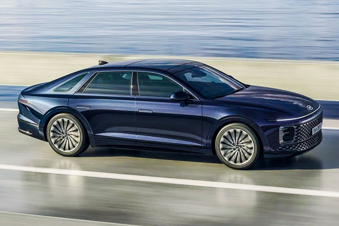 thumbnail - 사장님 차, 월 41만원에?…역대급 520만원 할인 터진 ‘이 차’