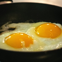 thumbnail - 매일 쓰는 ‘이 집안 용품들’, 암 위험 물질이 숨어 있다? 전문가들이 말하는 안전한 대체