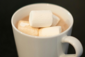 기사로 이동 - “커피랑 먹으면 정말 맛있는데”...겨울 아침 커피에 넣는 ‘이것’이 하루 종일 혈당 흔들어