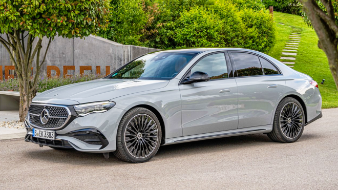 thumbnail - “고생만 하신 부모님께”… 60대도 ‘울컥’하게 만든 효도차 1위의 정체