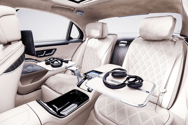 thumbnail - S클래스가 택시로 나온다고?... 벤츠, ‘이것’ 달고 역대급 변신 예고