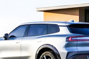 기사로 이동 - “대륙의 실수 또 터졌다”… 50만대 팔고 제네시스 잡으러 온 ‘이 차’