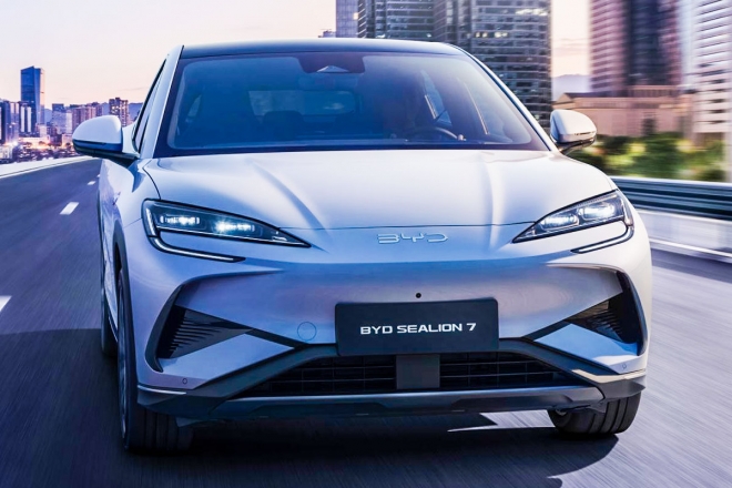 thumbnail - “현대차 긴장해라”… 벌써 5천대 팔아치운 중국 전기차 ‘이것’