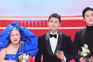 기사로 이동 - 팬들 그렇게 기다렸는데… 전현무마저 등 돌린 ‘이 방송’의 충격 결말