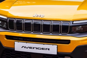 기사로 이동 - 전기차 실패는 잊어라… 4륜구동 달고 돌아온 지프의 ‘이 차’