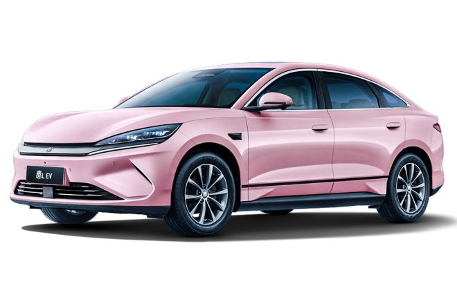 thumbnail - 주행거리 545km가 2500만원?… ‘가성비 끝판왕’ 전기차, 정체는