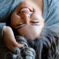 thumbnail - “요즘 흰머리가 많이 늘었네”...늘어나는 흰머리, ‘이 생활습관’이 좌우한다