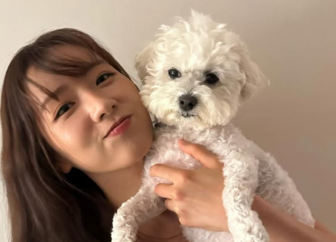 thumbnail - “흔들릴 때도 함께한 사람”…에이핑크 윤보미, 9년 열애 끝 ‘이 사람’과 결혼