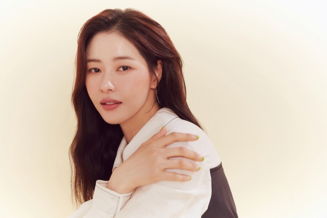 thumbnail - “노래 진짜 심각해”… 10년 무명 버틴 여배우의 충격적인 ‘이 영상’