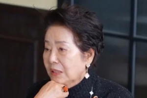 기사로 이동 - 자식들에겐 10원도 안줘… 79세 선우용여, 전재산 넘길 ‘이 사람’