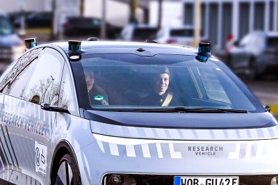 thumbnail - 테슬라 진짜 긴장해야… 폭스바겐이 꺼내든 역대급 배터리 ‘이것’