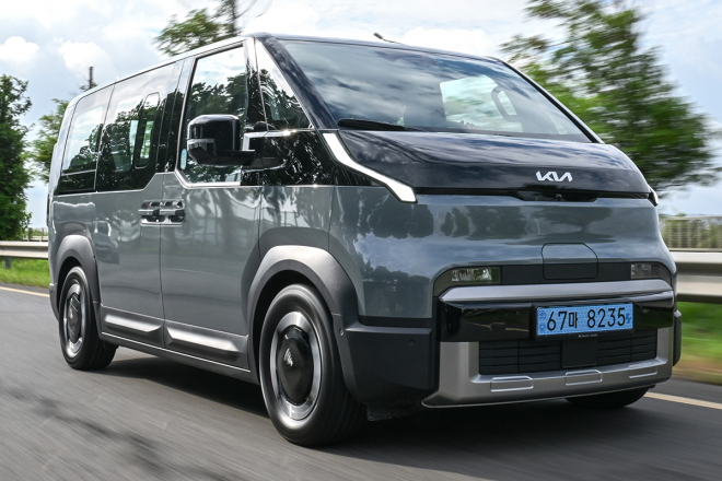 thumbnail - “이젠 카니발 안 삽니다”… 3천만원대 아빠차 끝판왕, 기아 ‘이 차’ 정체는?