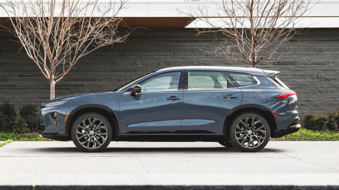 thumbnail - “제네시스 대신 산다”… 아빠들 열광할 토요타 ‘이 차’ 드디어 한국 온다