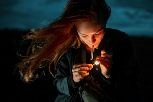 기사로 이동 - “전자 담배도?”...흡연이 눈 건강을 되돌릴 수 없게 만드는 ‘결정적 이유들’