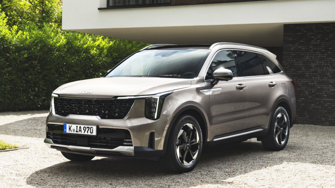 thumbnail - “실패하면 안 되니까”… 아빠들이 신형 싼타페 대신 ‘이 차’ 사는 진짜 이유