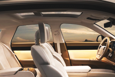 thumbnail - 쏘나타는 작고 제네시스는 부담?… 4050 아빠들이 결국 선택하는 ‘이 차’