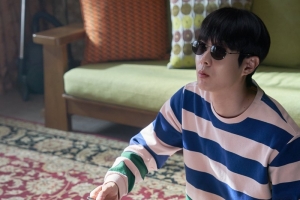 기사로 이동 - “밥 먹을수록 엄마가 죽어간다”… ‘기생충’ 모자, 6년 만에 재회한 ‘이 영화’