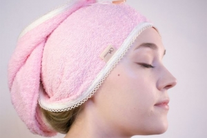 기사로 이동 - “왜 머리가 계속 가렵지?”...과학이 말해주는 ‘간단한 12가지 보습법’