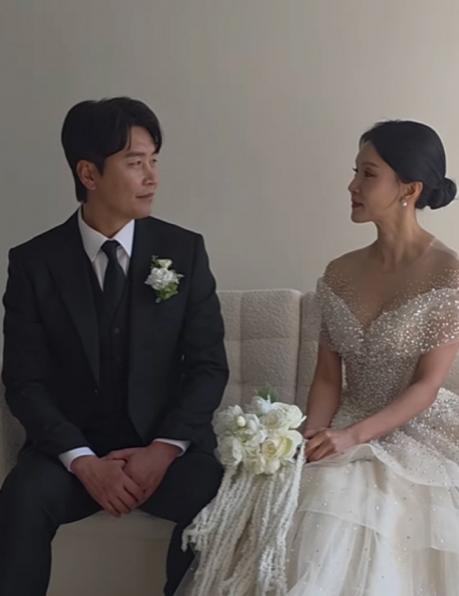 thumbnail - ‘슈돌’ 대박이가 벌써… 이동국♥이수진, 20주년 맞아 공개한 ‘이것’