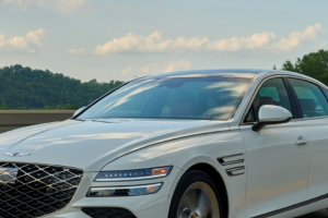 기사로 이동 - 냅다 들이받아도 멀쩡… 美가 인정한 ‘역대급 안전한 차’ 정체