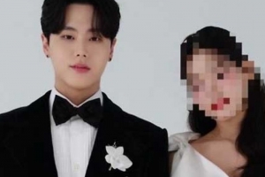 기사로 이동 - ‘태풍 지나 봄이 왔다’... 13살 어린 제자와 결혼하는 ‘스맨파’ 우승자